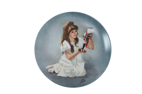 Vintage Shell Fisher 1978  Clara and the Nutcracker" Decorative Collector Plate