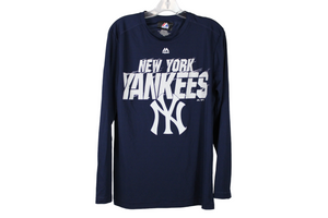 Majestic New York Yankees Long Sleeved Shirt | M